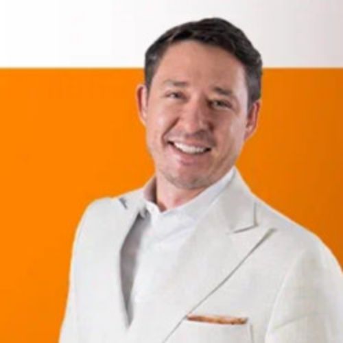 Afisha Club: Альберт Валиуллин в Казани 7 апреля 2026