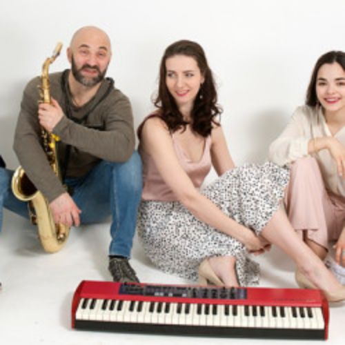 Afisha Club: Антон Залетаев и «Лётный Сезон» в Москве 15 апреля 2026