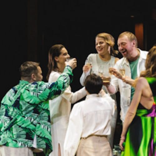 Afisha Club: Дачники на Бали, или «Асса» 30 лет спустя в Москве 24 апреля 2026