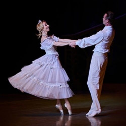 Afisha Club: Дама с камелиями в Москве 11 апреля 2026