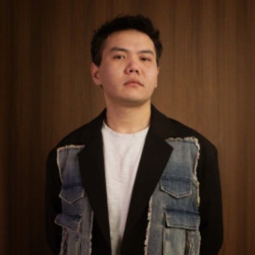 Afisha Club: Максат Сыдыков в Москве 18 апреля 2026