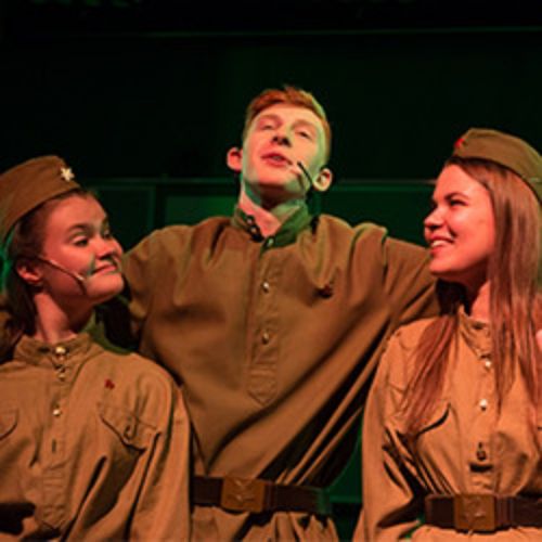 Afisha Club: Наш 9 «Б» в Москве 18 апреля 2026