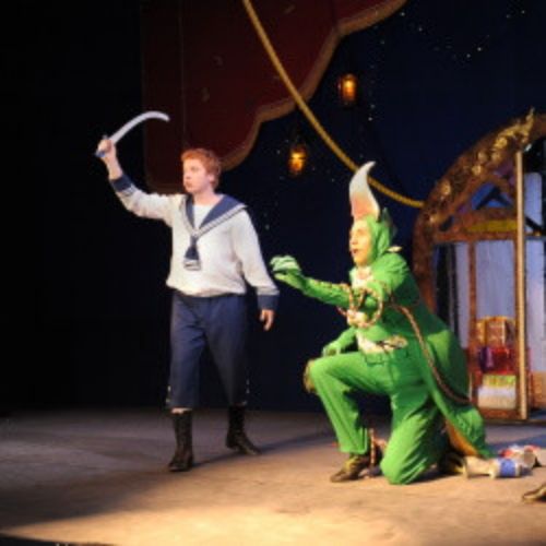 Afisha Club: Ваня и Крокодил в Москве 19 апреля 2026