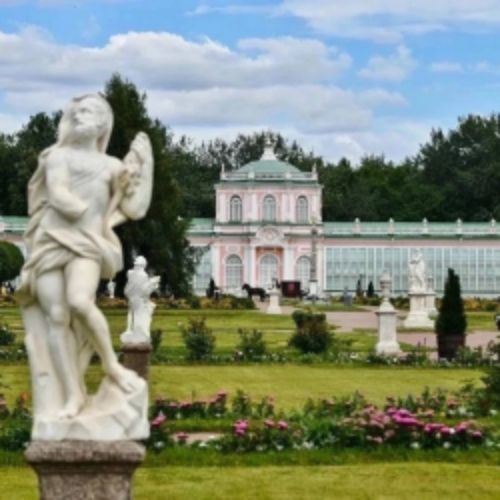 Afisha Club: Весна в Кусково: вальсы, ноктюрны, романсы в Русском Версале в Москве 18 апреля 2026