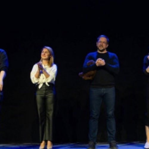 Afisha Club: Взрослые снаружи в Москве 8 апреля 2026