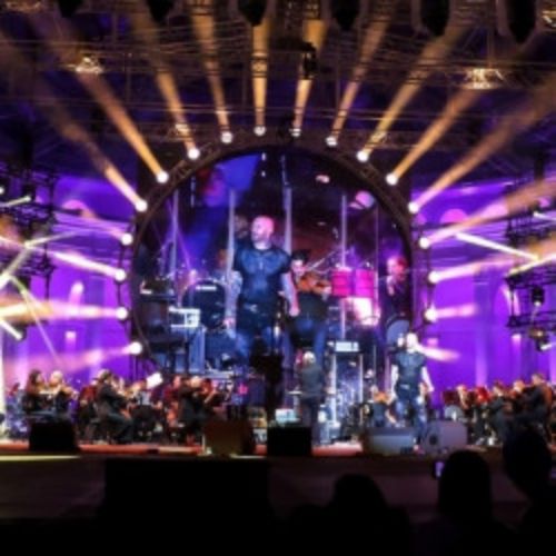 Afisha Club: Aeroqueen. Легендарные хиты Queen & Scorpions с симфоническим оркестром в Нижнем Тагиле 21 апреля 2026