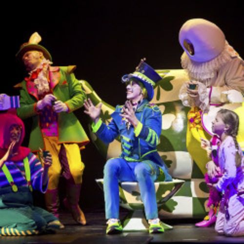 Afisha Club: Алиса в Стране Чудес в Омске 26 апреля 2026