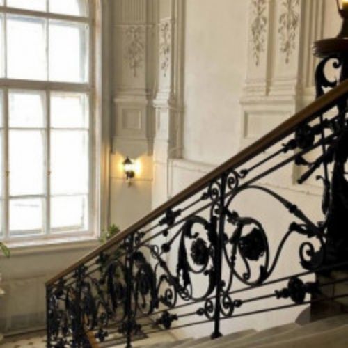 Afisha Club: Экскурсия в особняк Шрёдера и «Мистер до-диез минор» в Санкте-Петербург 12 апреля 2026