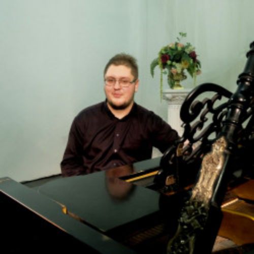 Afisha Club: Мистер до-диез минор. Антон Самсонов в Санкте-Петербург 12 апреля 2026