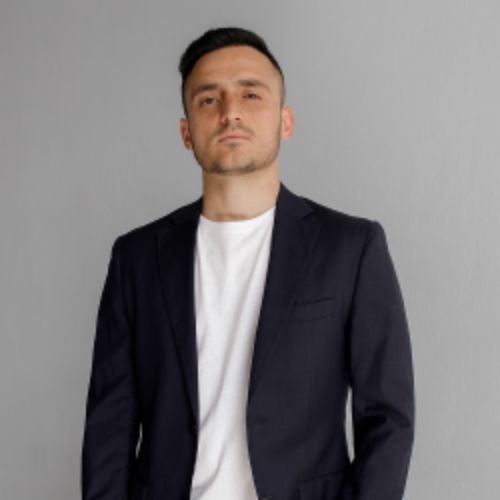 Afisha Club: Самвел Гиновян. Ну и что теперь? в Санкте-Петербург 18 апреля 2026