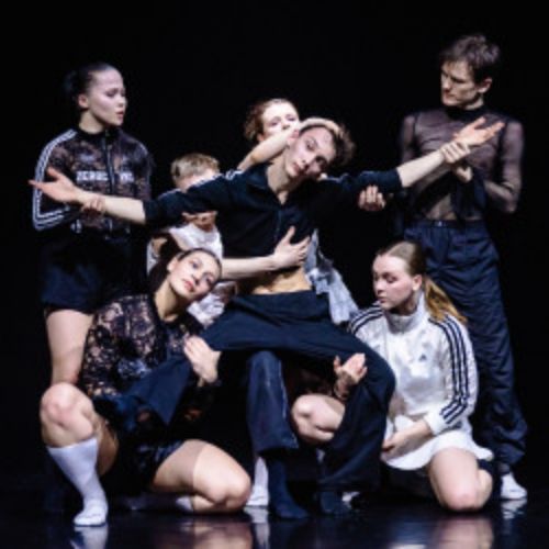 Afisha Club: «Растворяюсь.растворяюсь» и «Прокрастинаторы и эскаписты» в Екатеринбурге 17 мая 2026