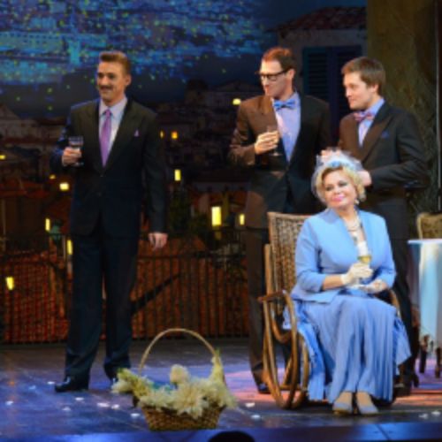 Afisha Club: Филумена Мартурано в Москве 15 мая 2026